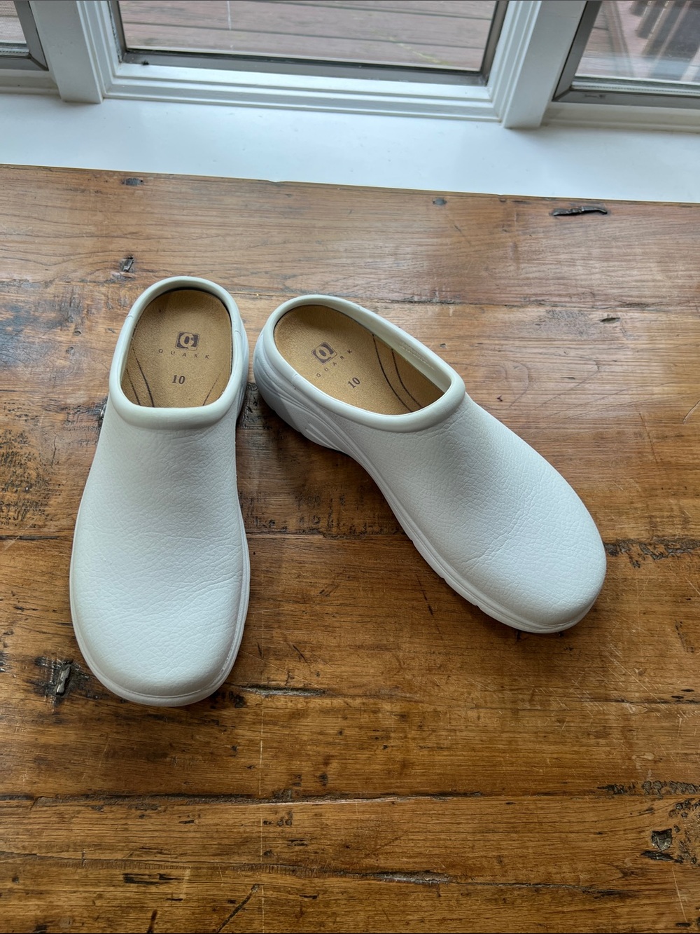 Comfort-First Women's White Slip-On Mules